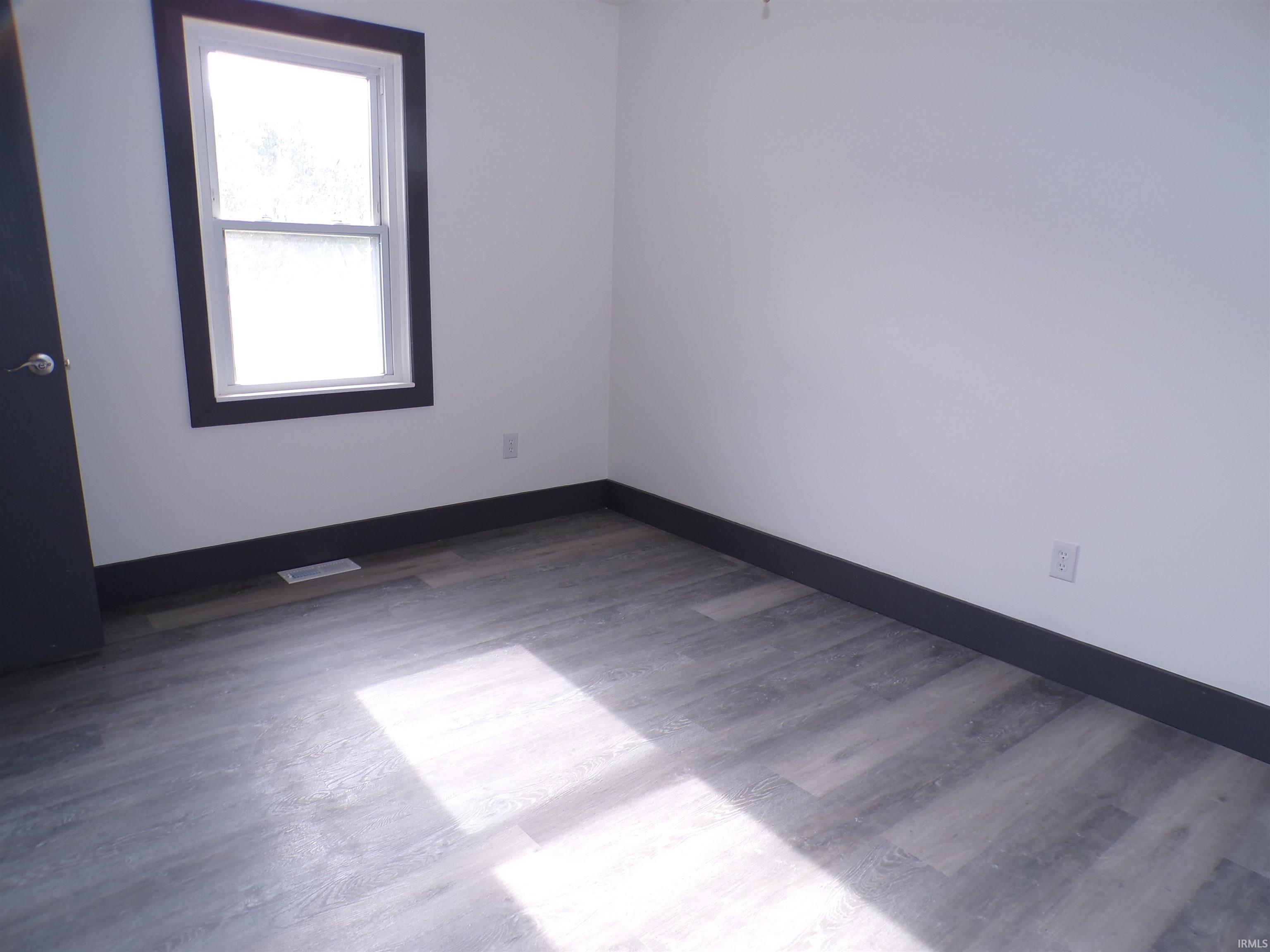 7855 South Cooks Chapel Road Paoli, IN 47454 - Photo 5 of 14