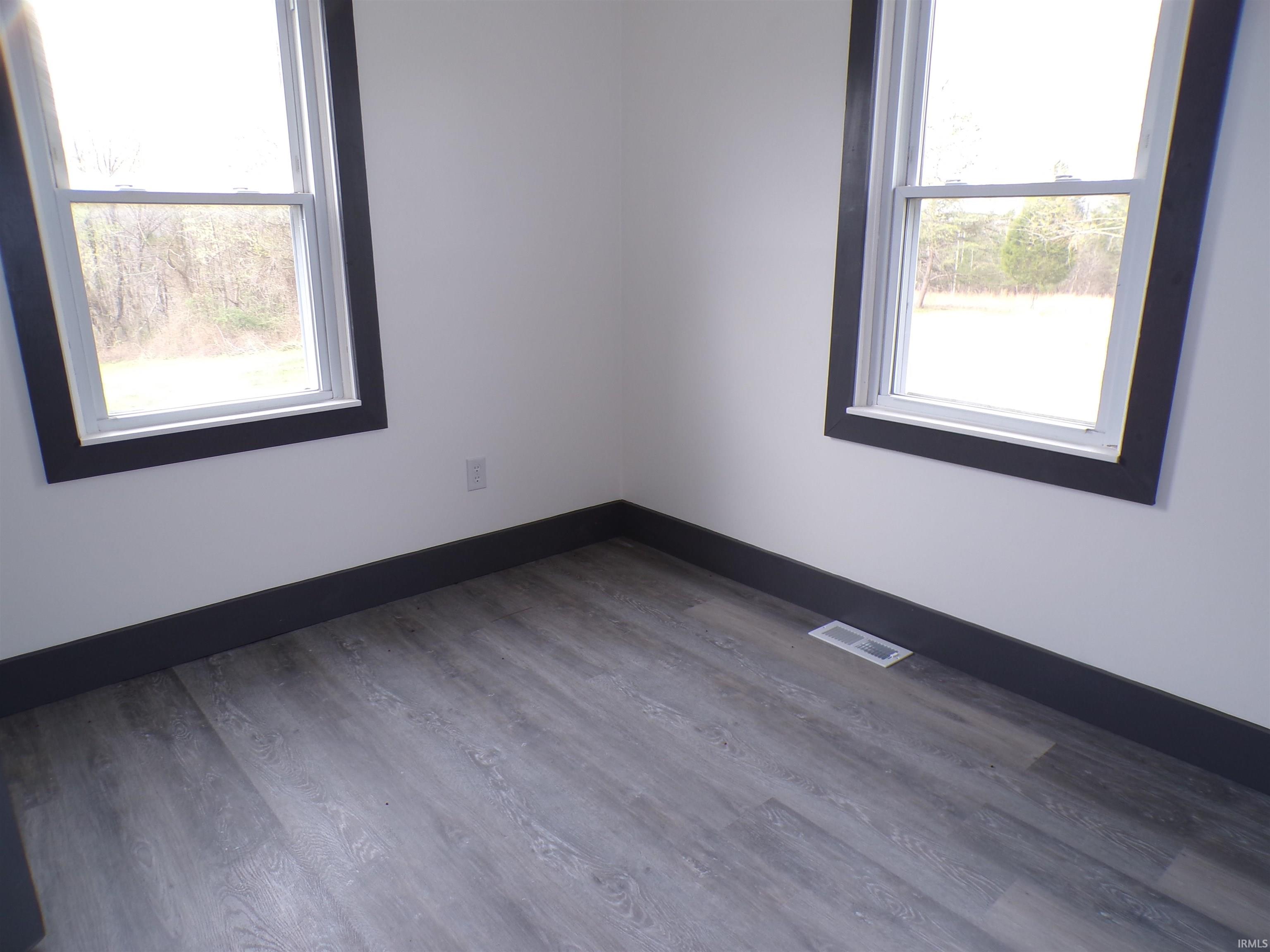 7855 South Cooks Chapel Road Paoli, IN 47454 - Photo 8 of 14