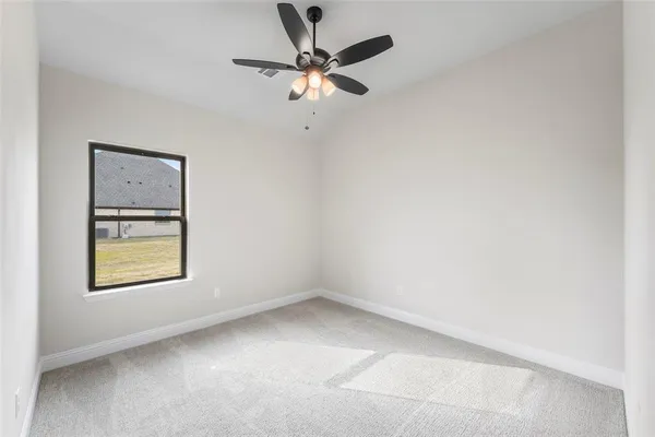 $619,903 | 140 Lila Lake Drive, Waxahachie, TX 75165