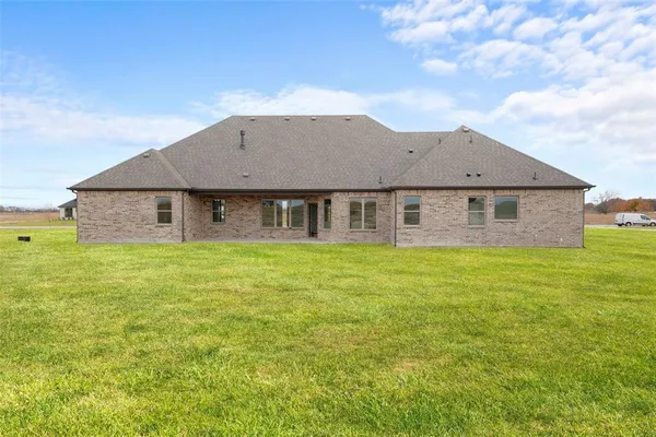 $619,903 | 140 Lila Lake Drive, Waxahachie, TX 75165