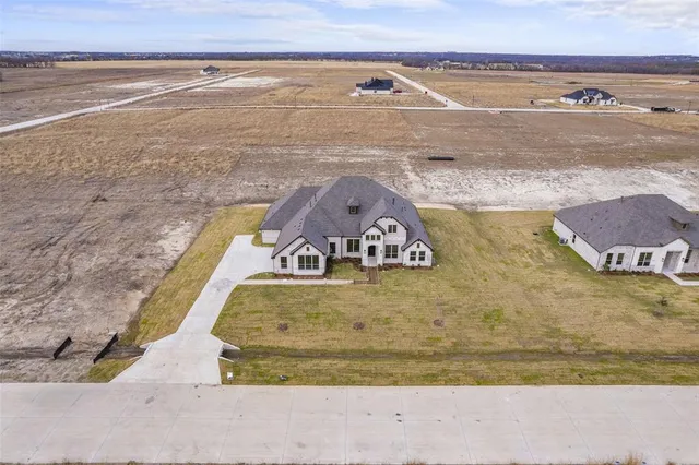 $619,170 | 140 Lila Lake Drive, Waxahachie, TX 75165