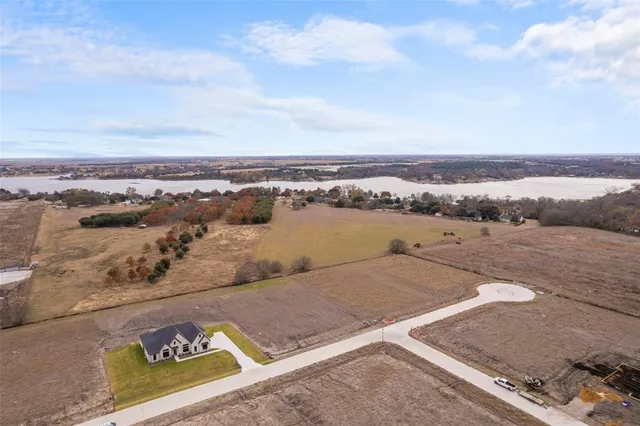 $619,170 | 140 Lila Lake Drive, Waxahachie, TX 75165