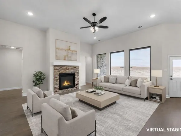 $619,903 | 140 Lila Lake Drive, Waxahachie, TX 75165