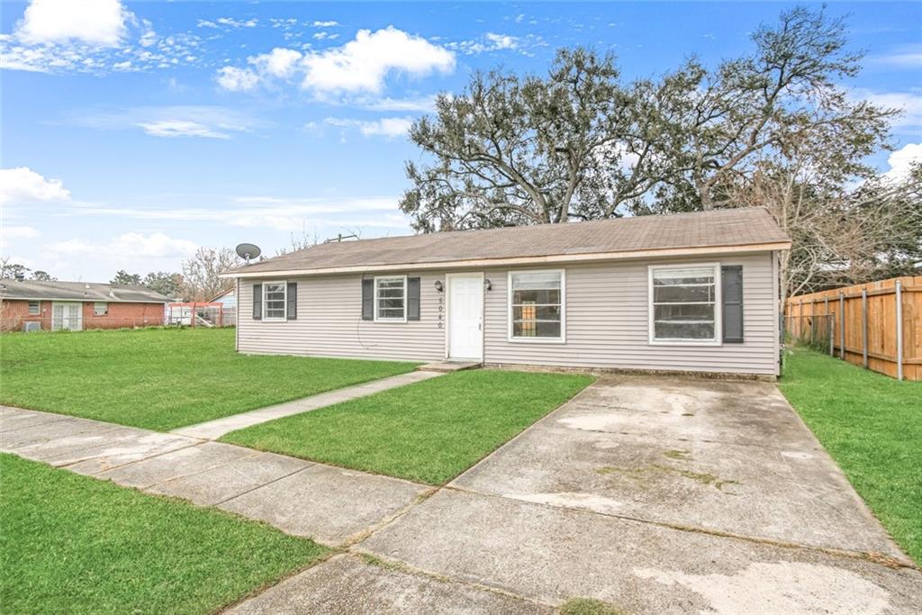 5040 Rochester Drive Marrero, LA 70072 - Photo 1 of 15 Gallery Image 1