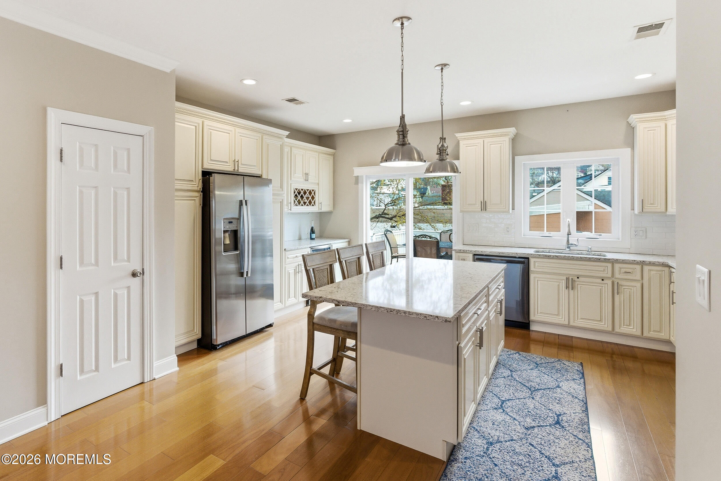 15 4th Street Highlands, NJ 07732 - Photo 10 of 36 018