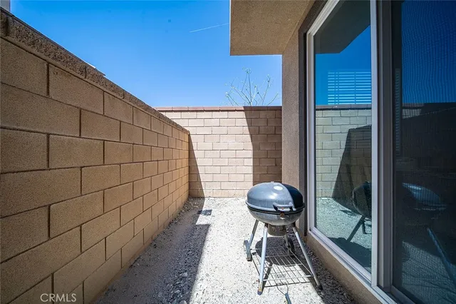 $600,000 | 16584 Poppy Seed Lane, Fontana, CA 92336