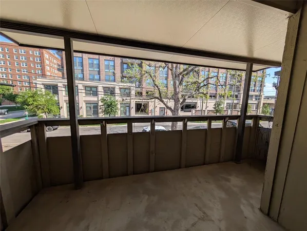 $1,595 | 2921 Shelby Avenue, Dallas, TX 75219