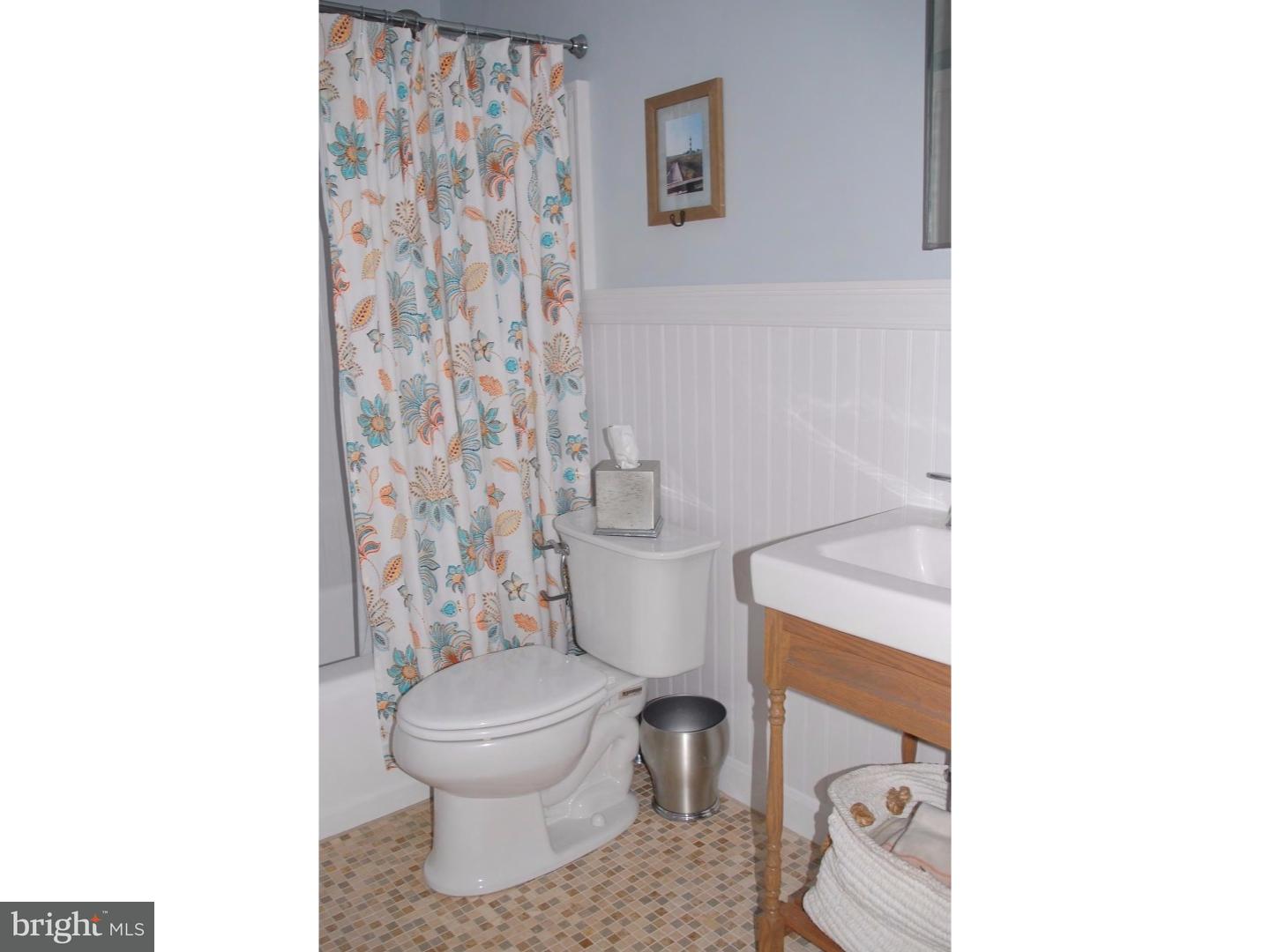 14 North Alford Road Springfield, PA 19064 - Photo 17 of 24 Bathroom