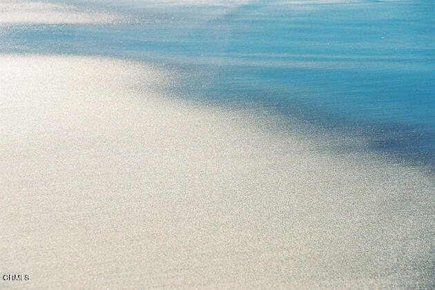 356 Highland Drive Oxnard, CA 93035 - Photo 20 of 26 a view of a small space