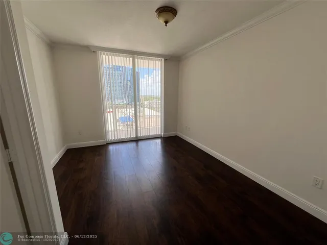 $2,900 | 511 Southeast 5th Avenue, Unit 911, Fort Lauderdale, FL 33301