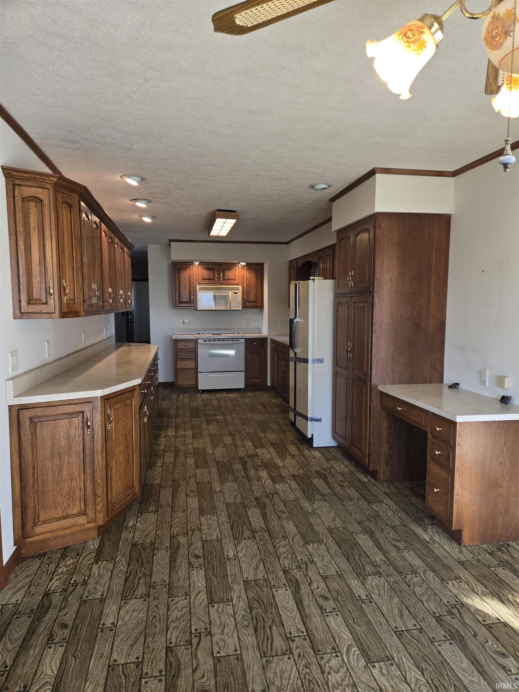 1755 South Kirby Road Bloomington, IN 47403 - Photo 4 of 30