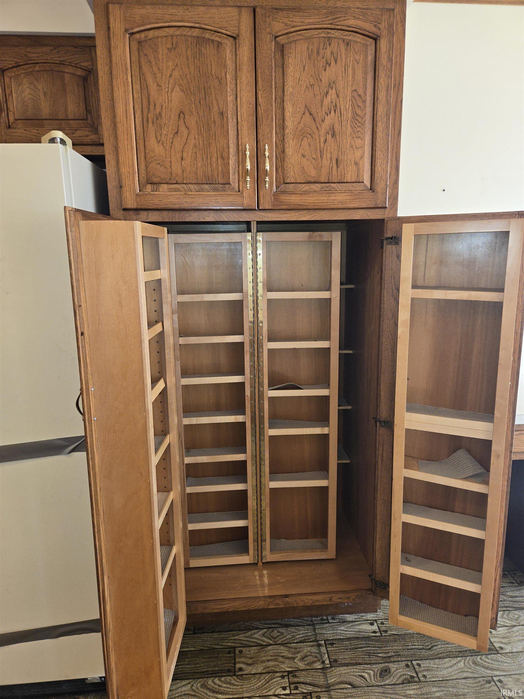 1755 South Kirby Road Bloomington, IN 47403 - Photo 6 of 30