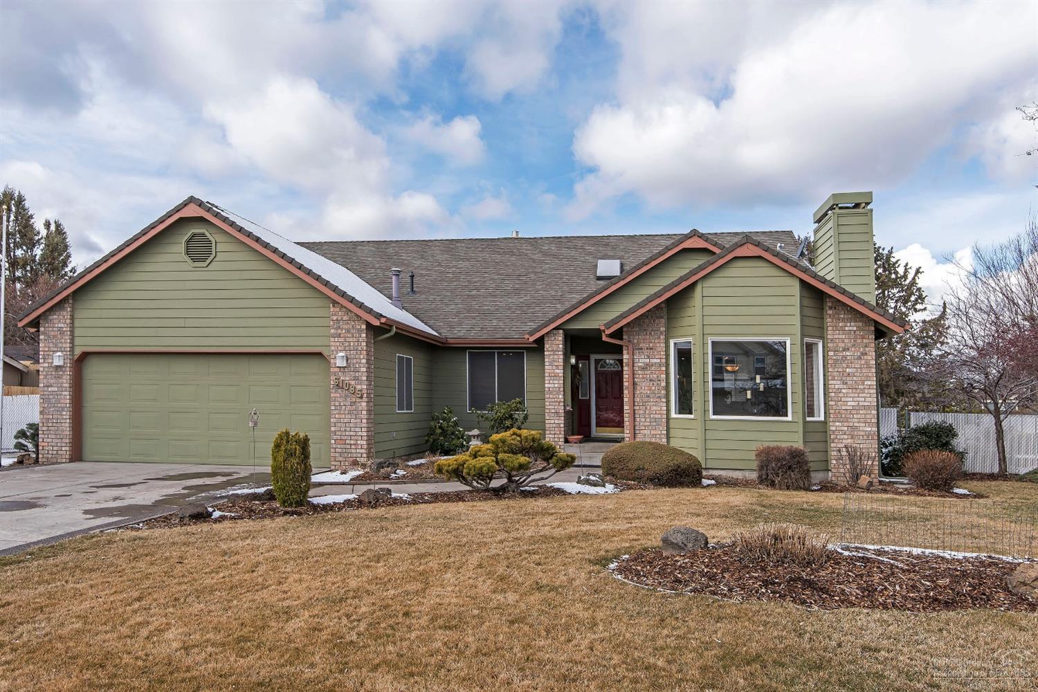 61085 Ladera Road Bend, OR 97702 - Photo 2 of 25 Additional Photo