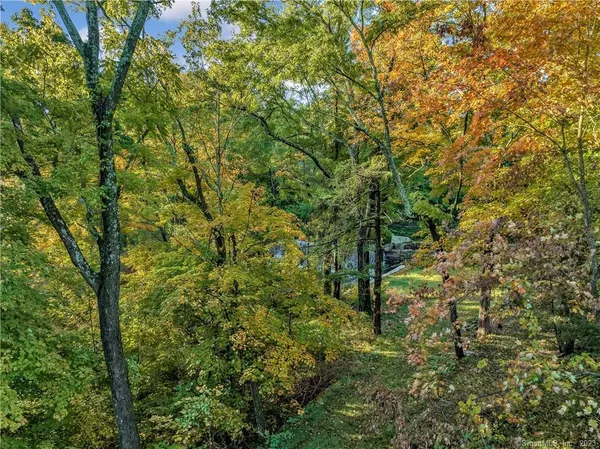 $1,250,000 | 191 Huntington Street, Shelton, CT 06484