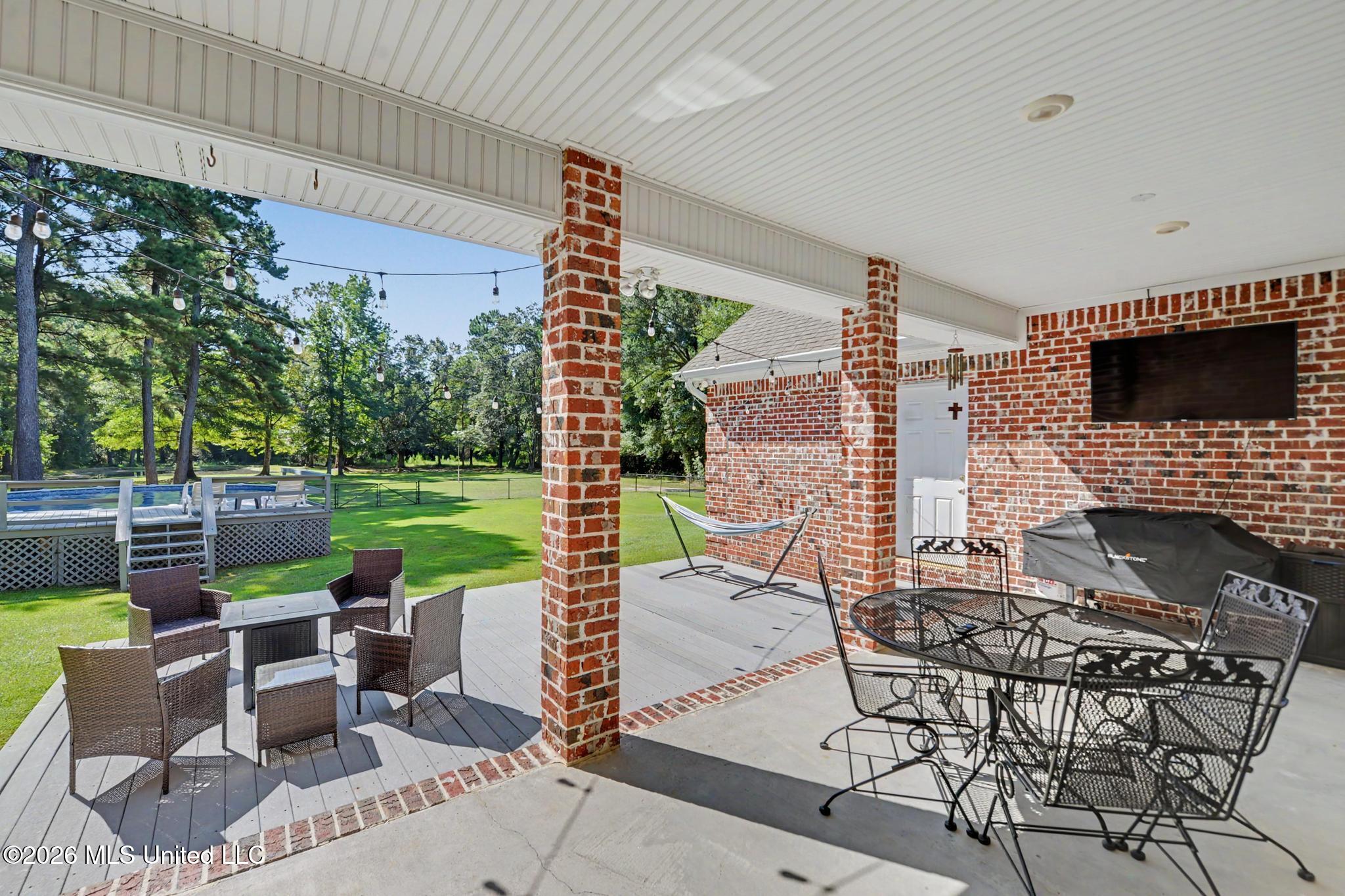 6211 Crump Road Kiln, MS 39556 - Photo 31 of 51 Back Porch