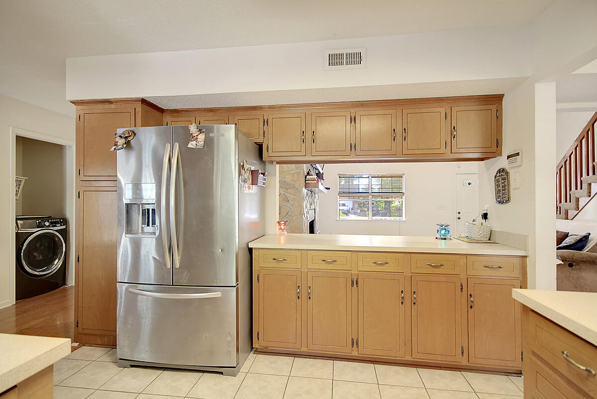 307 Cherokee Drive Summerville, SC 29486 - Photo 12 of 28 CREM_307 Cherokee_008