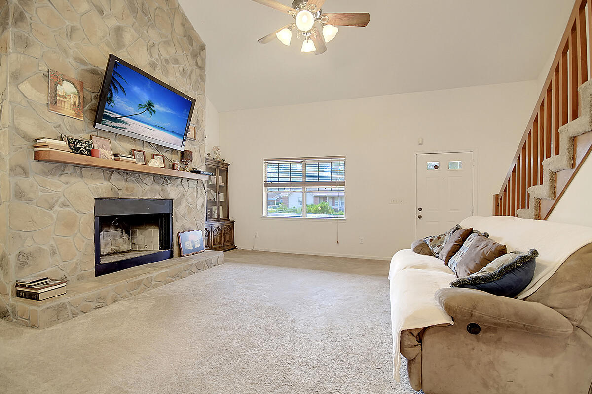 307 Cherokee Drive Summerville, SC 29486 - Photo 6 of 28 CREM_307 Cherokee_002