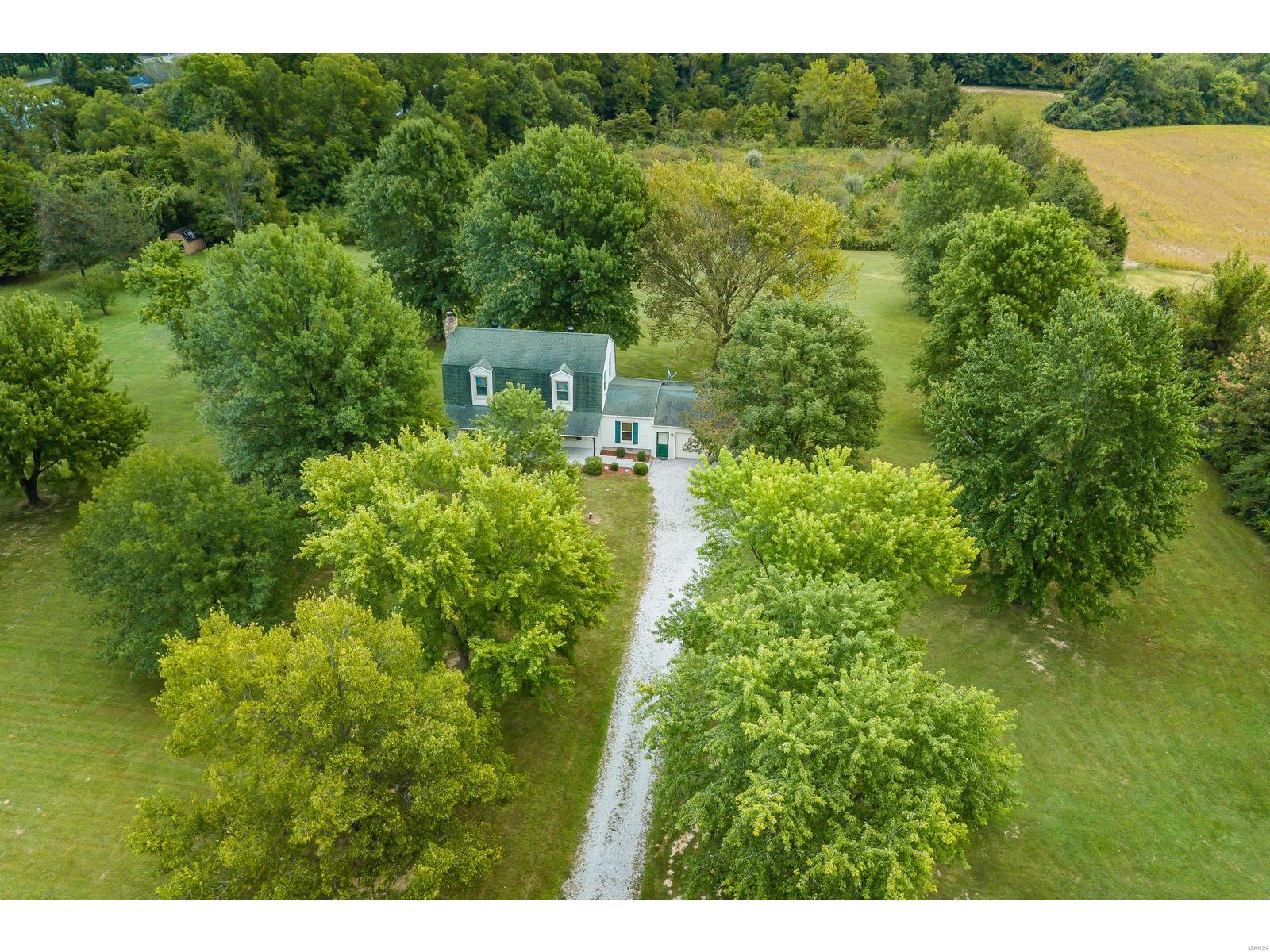 308 Defiance Road Defiance, MO 63341 - Photo 31 of 34 Gallery Image 31