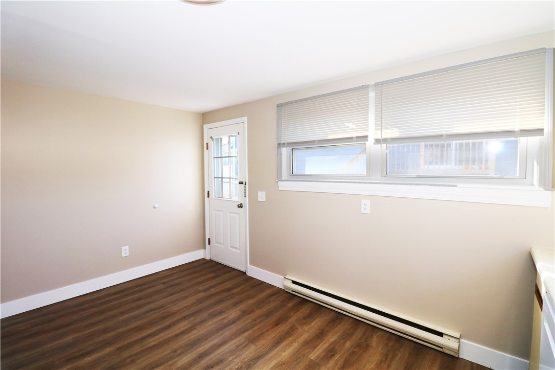 16 Race Street, Unit 2 Middletown, RI 02842 - Photo 11 of 26