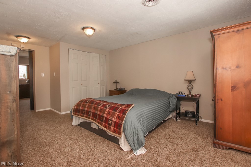 6490 Ridgeview Boulevard North Ridgeville, OH 44039 - Photo 16 of 31