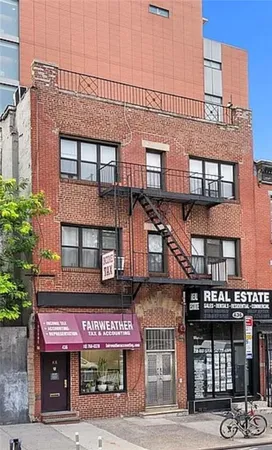 $3,299,000 | 436 4th Avenue | Gowanus