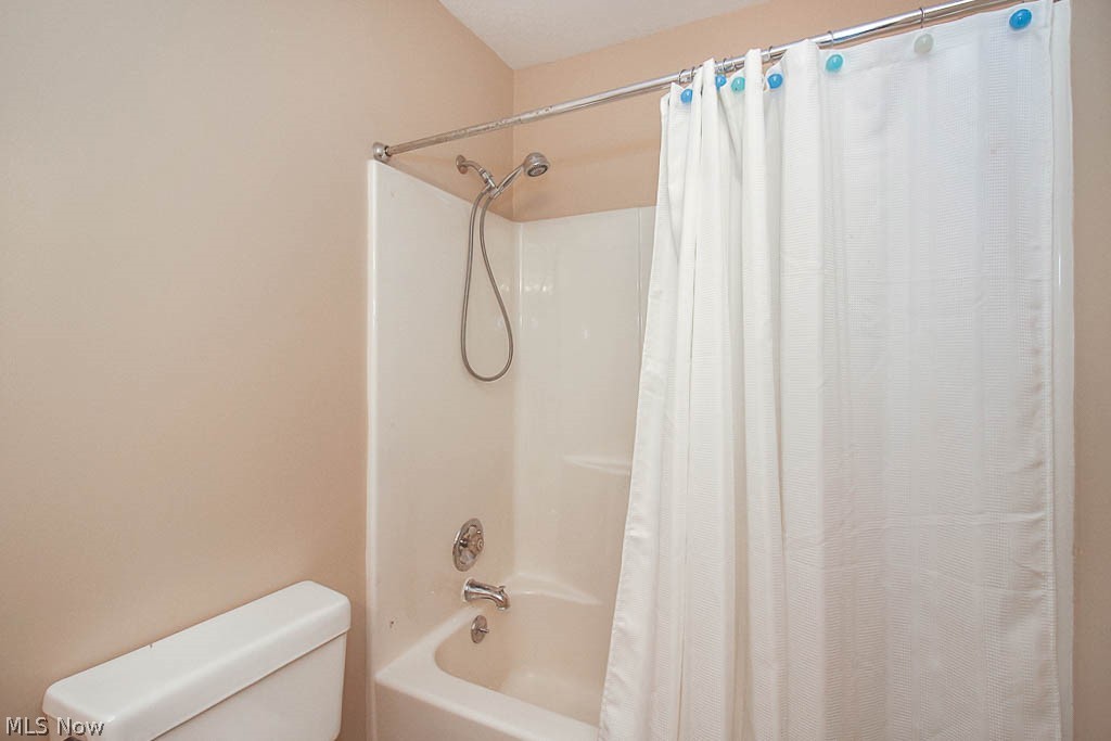 434 Longspur Road Highland Heights, OH 44143 - Photo 28 of 35 Full Bath