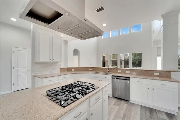 $3,500 | 5604 Skimmer Drive, Apollo Beach, FL 33572