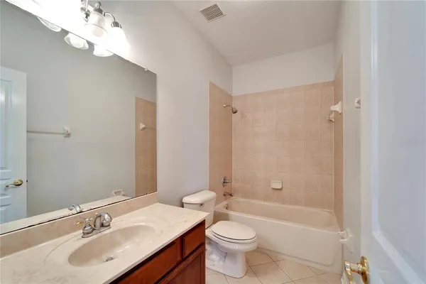 $3,500 | 5604 Skimmer Drive, Apollo Beach, FL 33572