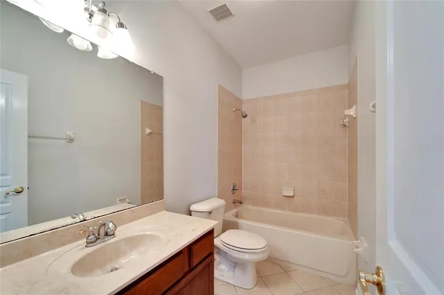 $4,100 | 5604 Skimmer Drive, Apollo Beach, FL 33572