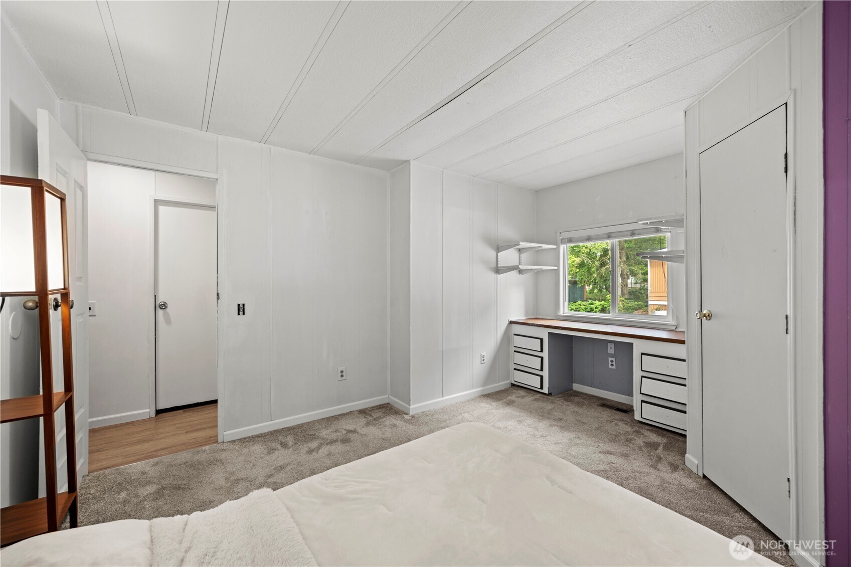 7701 Hardeson Road, Unit 100 Everett, WA 98203 - Photo 25 of 32