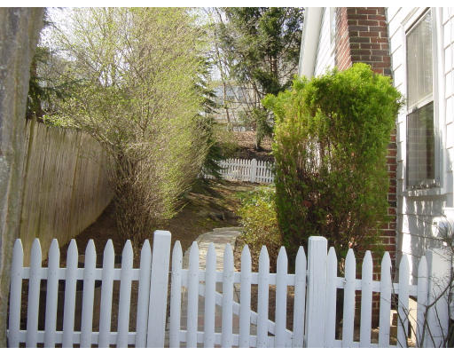 12 Becket Road Belmont, MA 02478 - Photo 12 of 14