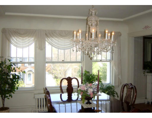 12 Becket Road Belmont, MA 02478 - Photo 4 of 14