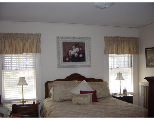 12 Becket Road Belmont, MA 02478 - Photo 7 of 14