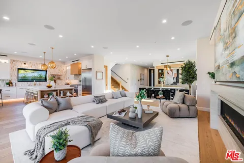 $3,350,000 | 12427 Cumpston Street, Valley Village, CA 91607