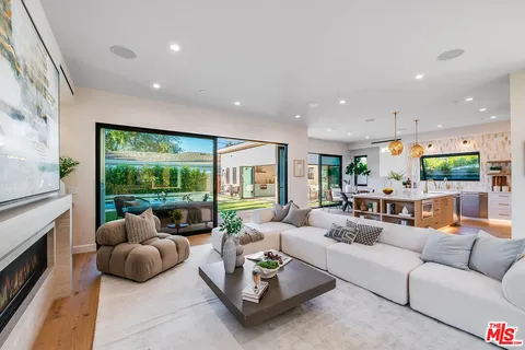 $3,350,000 | 12427 Cumpston Street, Valley Village, CA 91607