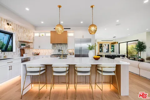 $3,350,000 | 12427 Cumpston Street, Valley Village, CA 91607