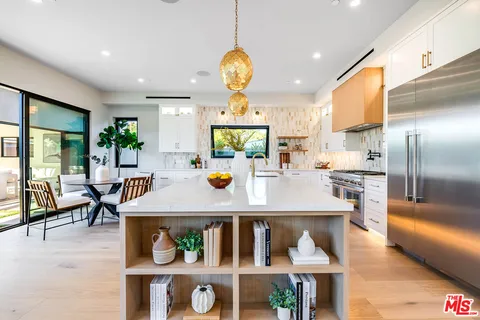 $3,350,000 | 12427 Cumpston Street, Valley Village, CA 91607