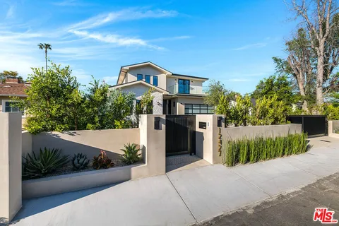 $3,350,000 | 12427 Cumpston Street, Valley Village, CA 91607