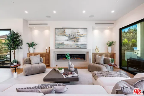 $3,350,000 | 12427 Cumpston Street, Valley Village, CA 91607