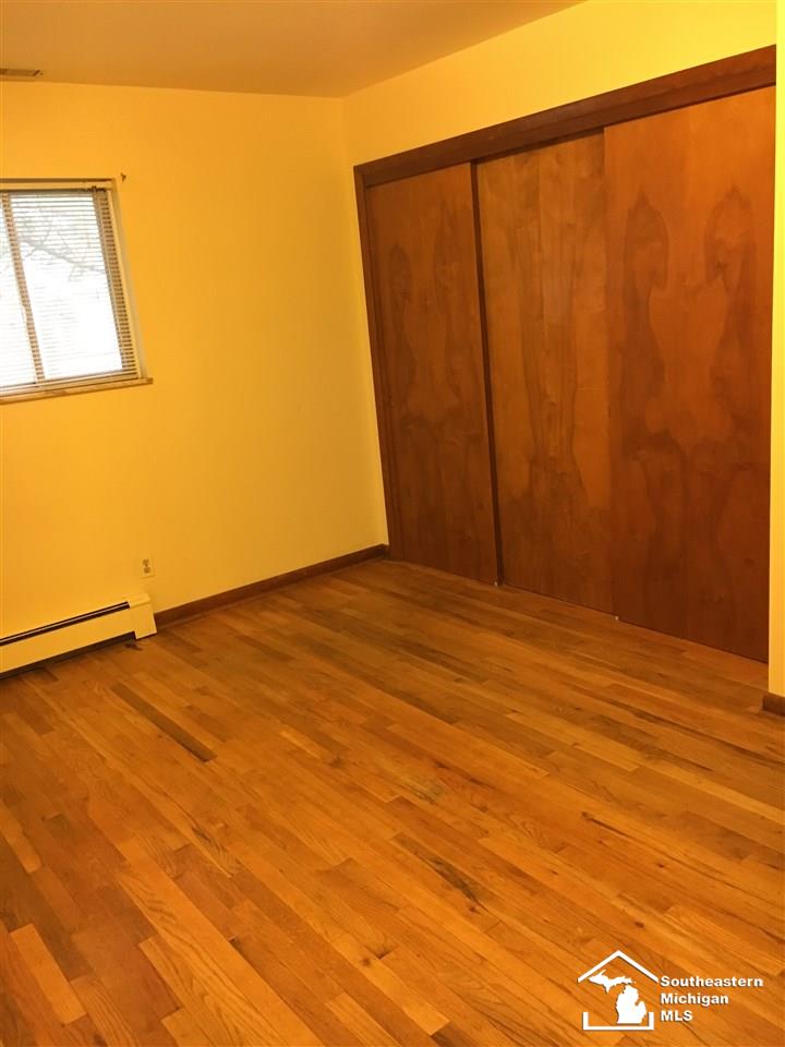 7925 Ida East Road Ida, MI 48140 - Photo 8 of 27