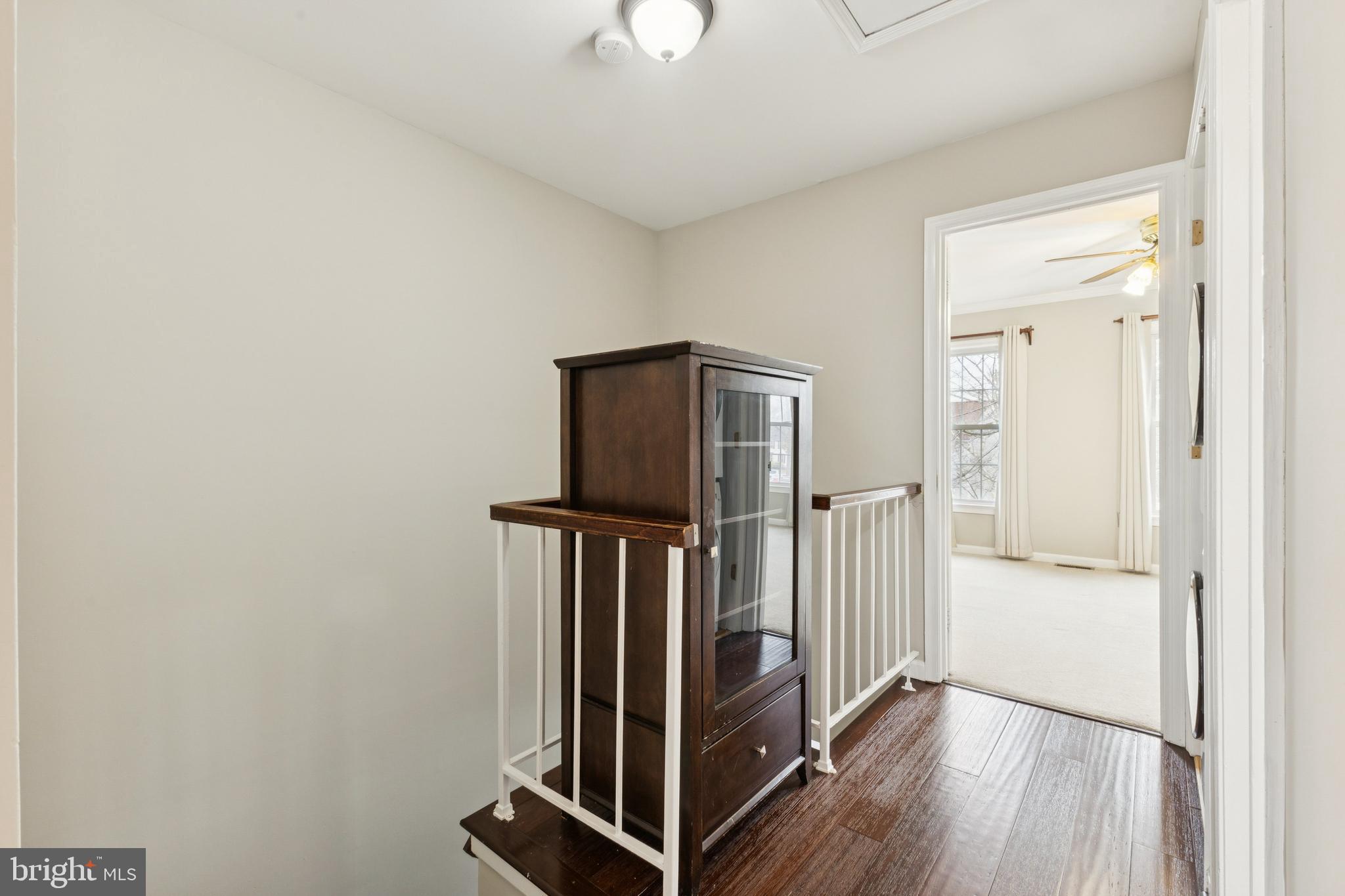 7420 Houndsbury Court Alexandria, VA 22315 - Photo 16 of 34 UPPER HALLWAY