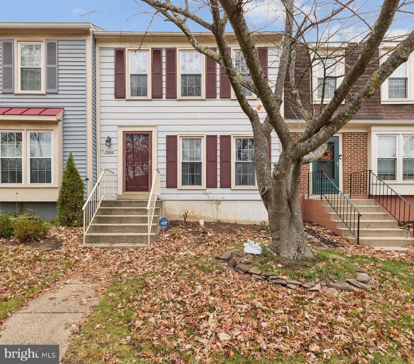 7420 Houndsbury Court Alexandria, VA 22315 - Photo 2 of 34 FRONT VIEW