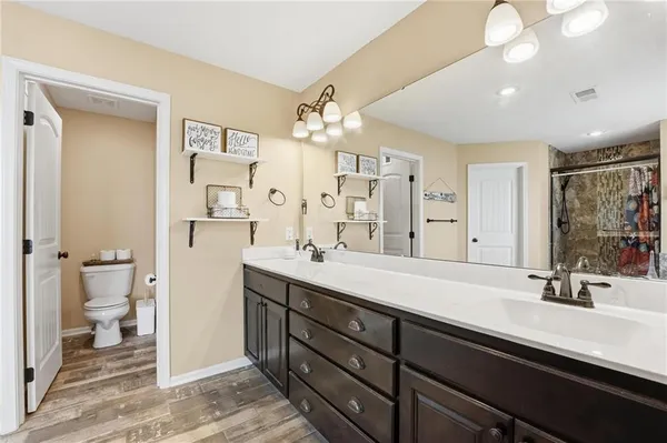 $410,000 | 12306 Burr Oak Circle, Peculiar, MO 64078