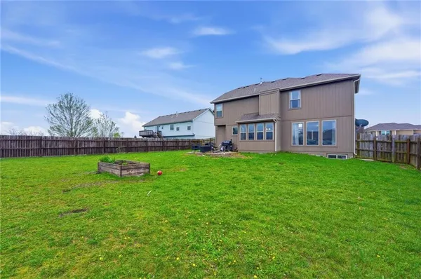 $410,000 | 12306 Burr Oak Circle, Peculiar, MO 64078