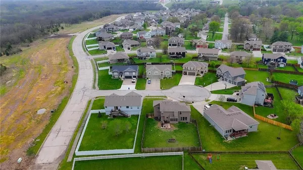 $410,000 | 12306 Burr Oak Circle, Peculiar, MO 64078