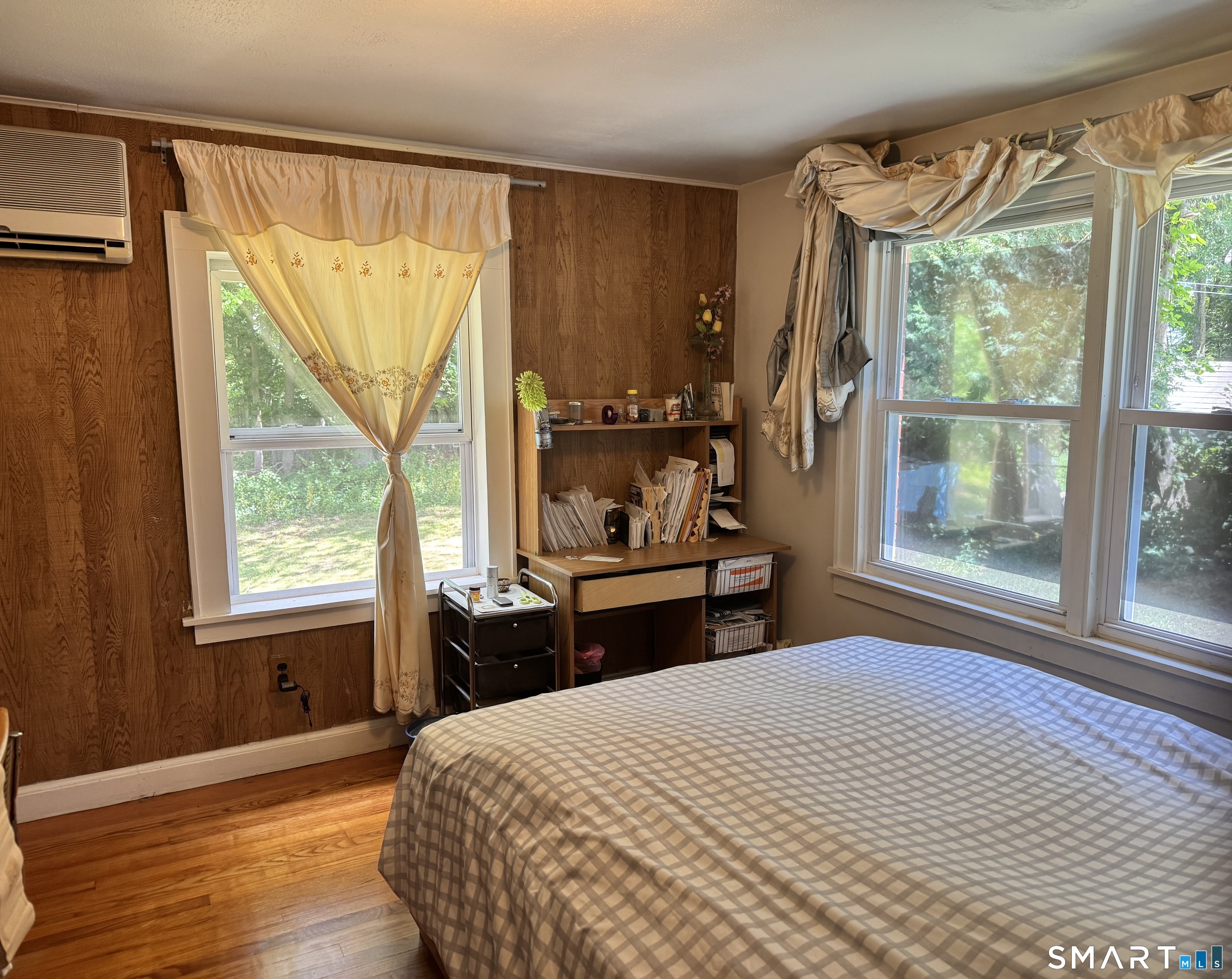 6 Willey Street Norwich, CT 06360 - Photo 9 of 14