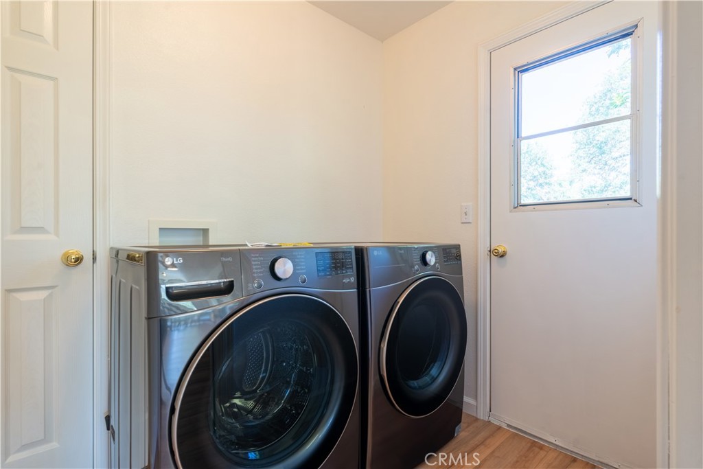 3729 Ben Hur Road Mariposa, CA 95338 - Photo 50 of 57 a utility room with dryer and washer