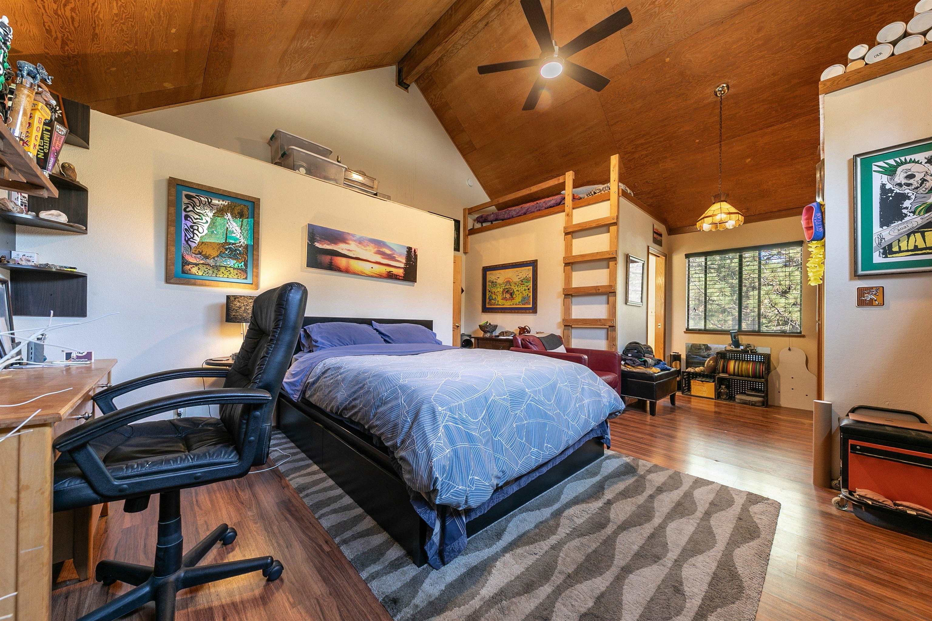 10414 Martis Valley Road Truckee, CA 96161 - Photo 17 of 24