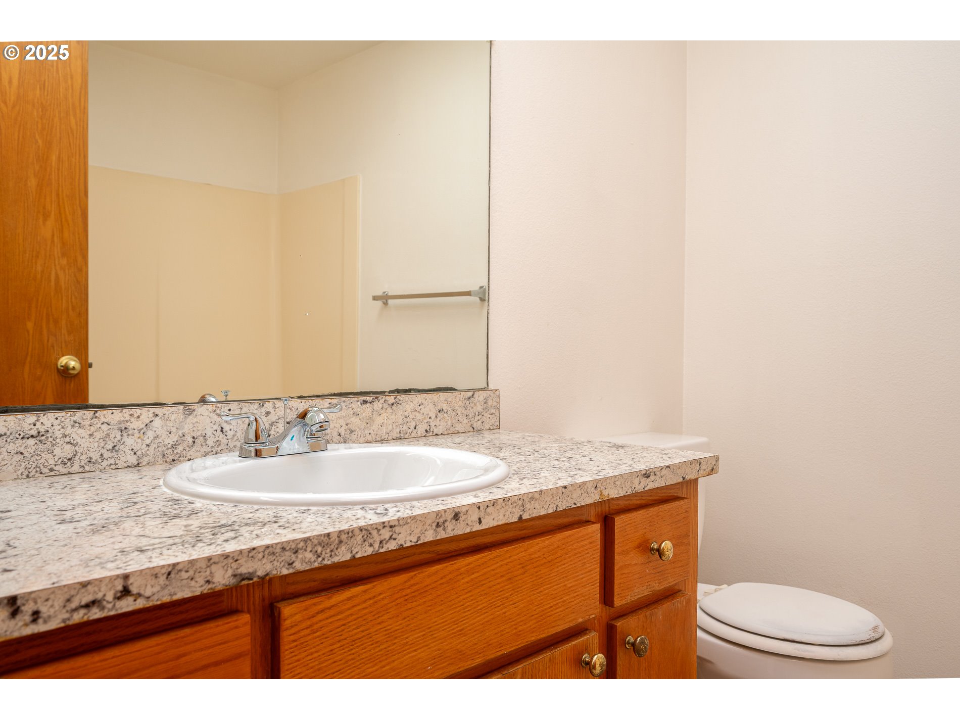 1104 Southwest Ivory Loop Gresham, OR 97080 - Photo 29 of 34