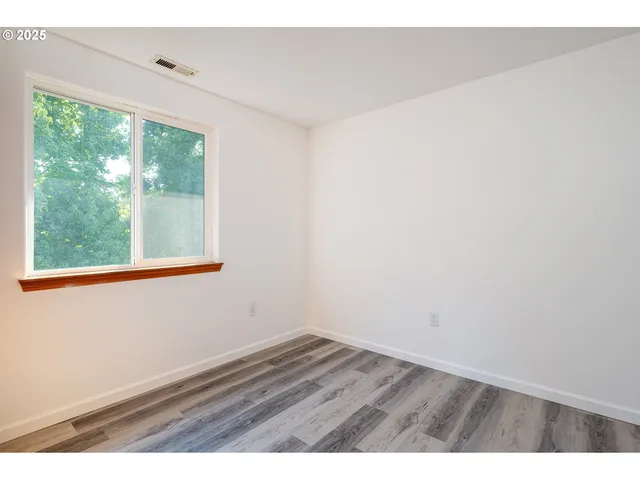 $359,900 | 1104 Southwest Ivory Loop, Gresham, OR 97080